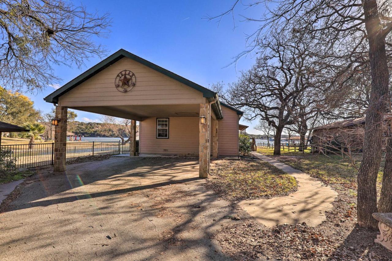 Lakefront Haven About 6 Mi To Historic Granbury Square Villa Exterior photo